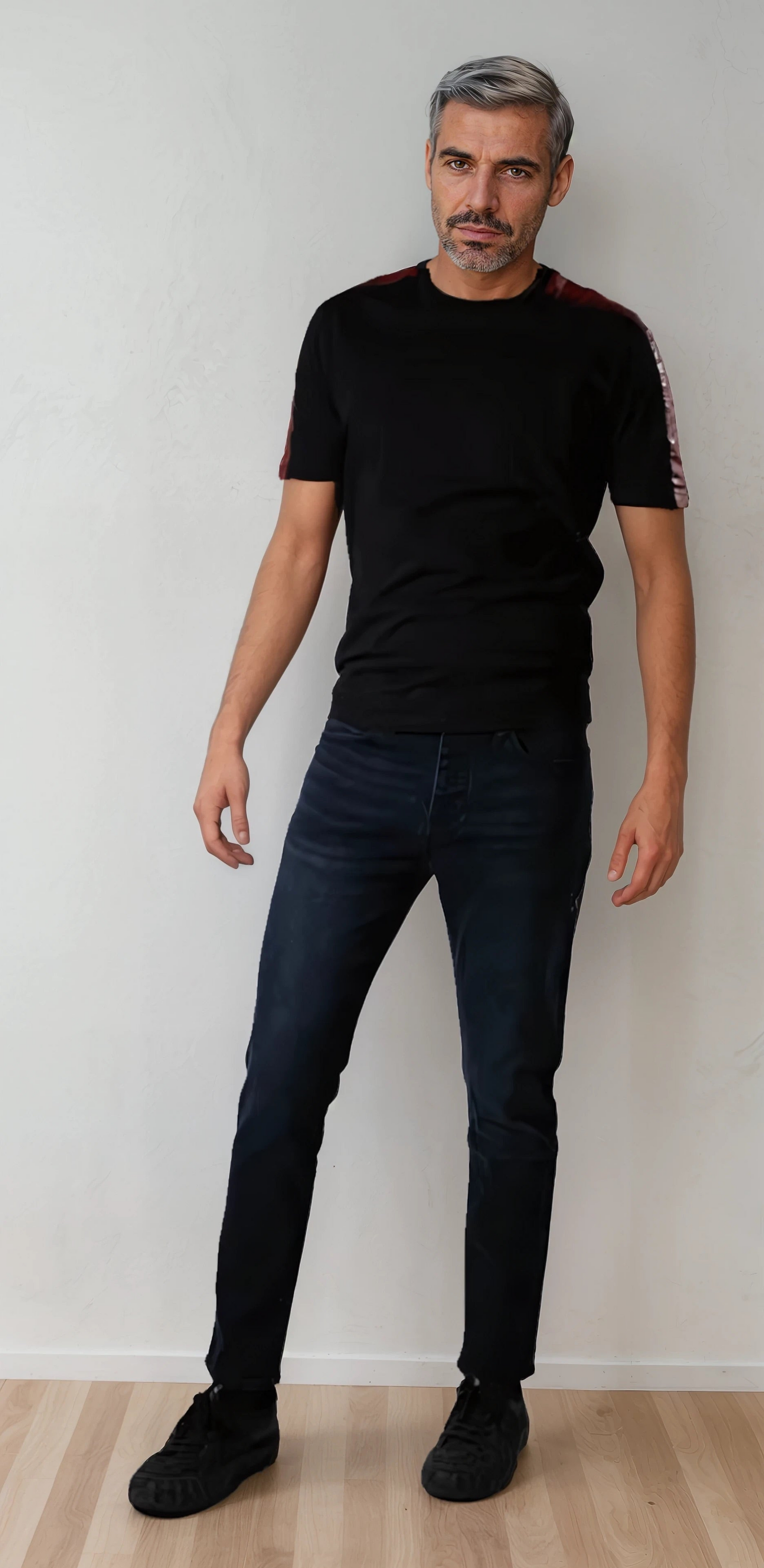 tumman siniset farkut